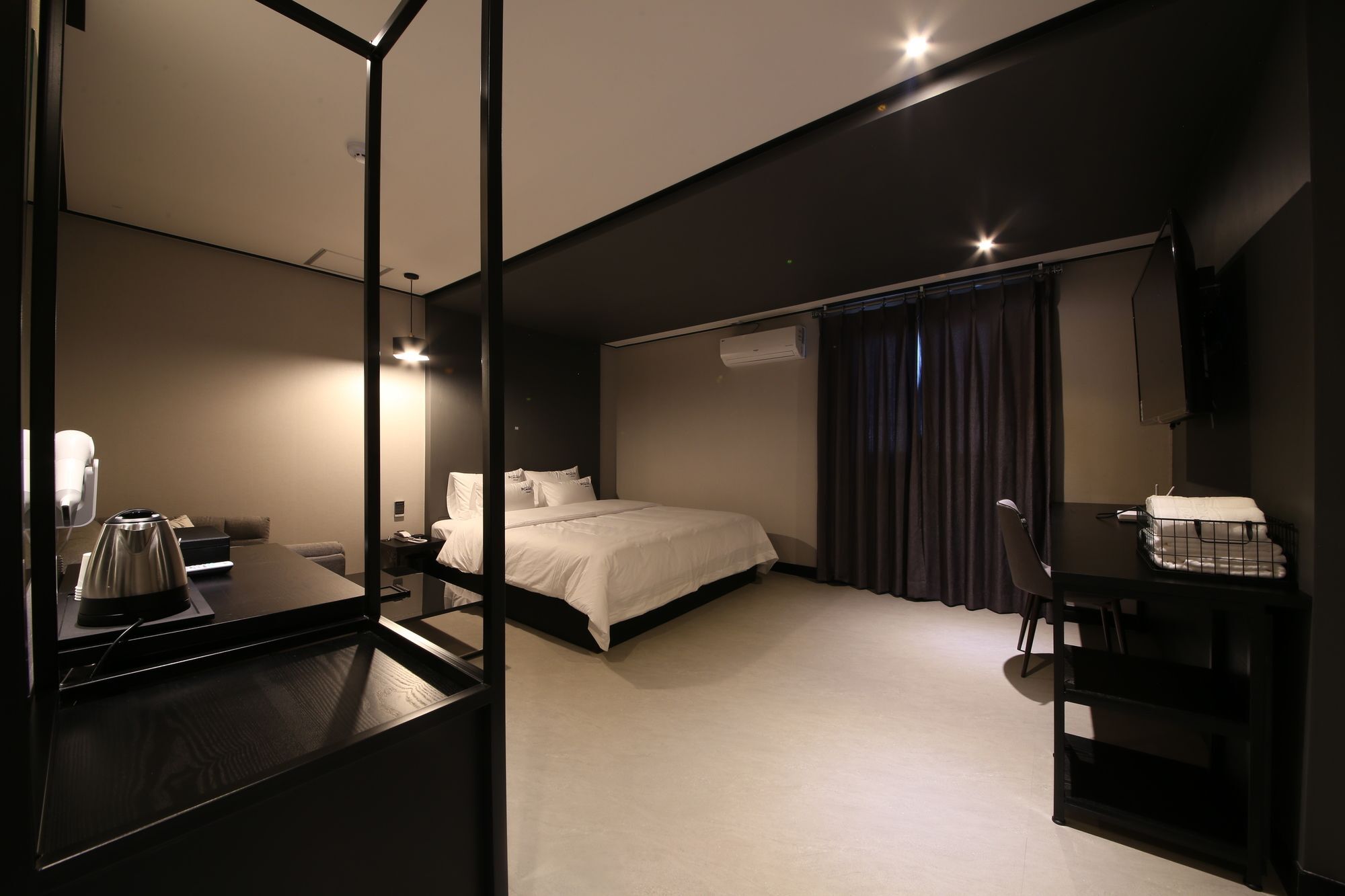 Almond Hotel Gupo Station Puszan Kültér fotó
